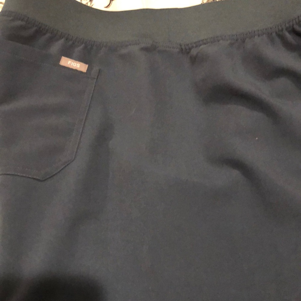 Figs medium scrub pants